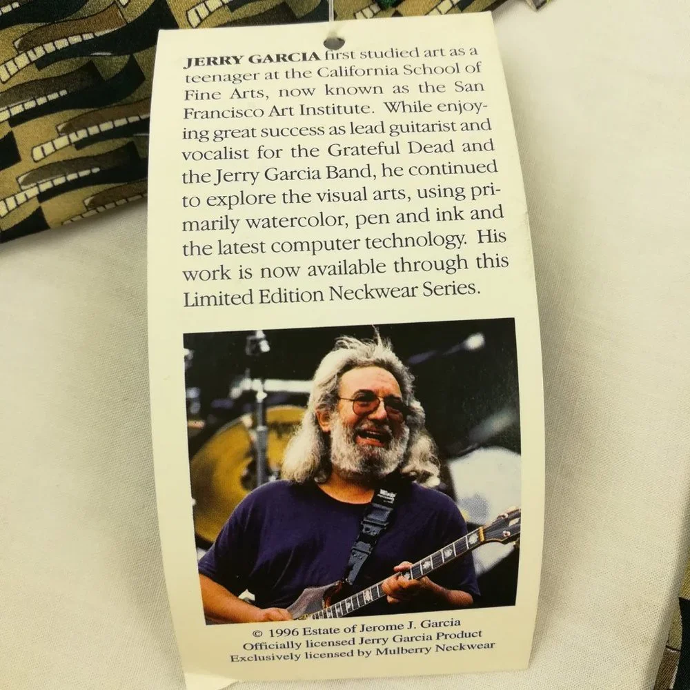 NWT Vintage 1996 J. Jerry Garcia 100% Silk Drummers Beige Tan Neck Tie 56L 3.75W